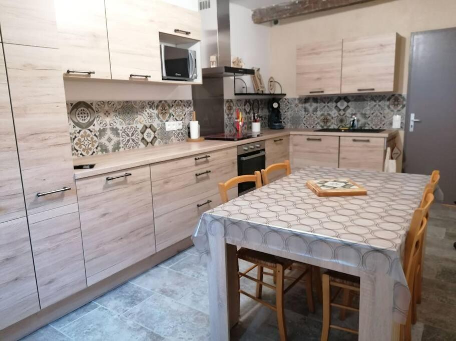 Agreable Maison De Village. 카스텔란 외부 사진